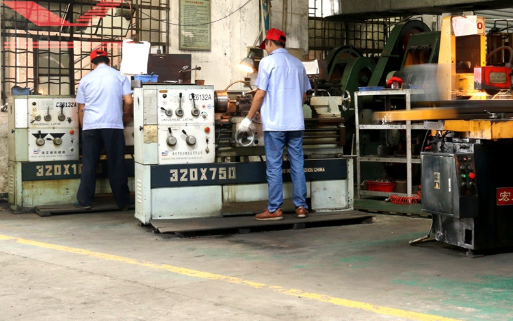 軸套用粉末冶金還是車(chē)削？一文對(duì)比講清選型決策邏輯